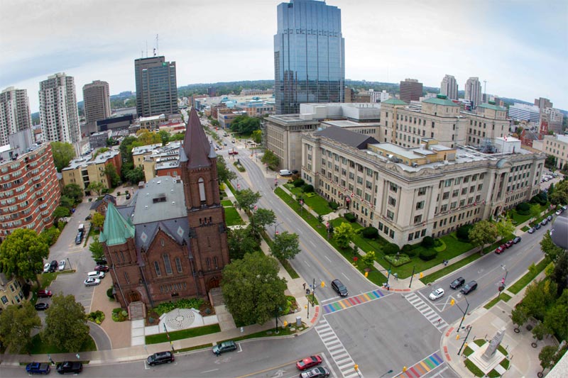 London, Ontario photo 2